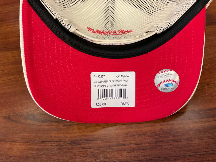 Mitchell and Ness MLB Evergreen Trucker Coop Twins